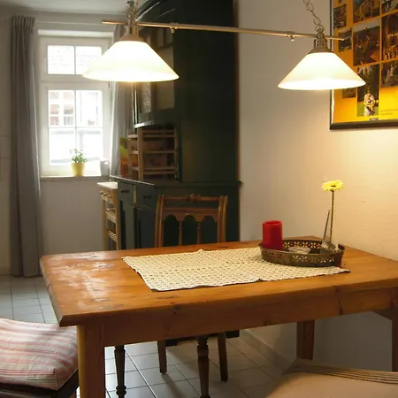 Zur Kaiserstrasse Apartman *